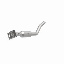 Load image into Gallery viewer, MagnaFlow Exhaust Products 5461192 California CARB Direct-Fit Catalytic Converter for Select Dodge Caliber, Jeep Compass, Jeep Patriot