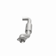 Load image into Gallery viewer, MagnaFlow Exhaust Products 5551428 California CARB Direct-Fit Catalytic Converter for Select Ford F-150