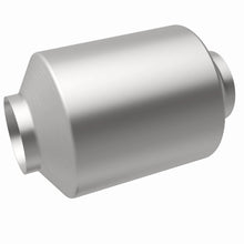Load image into Gallery viewer, MagnaFlow Exhaust Products 444504 California CARB Universal Catalytic Converter for Select Ford Thunderbird, Jeep Cherokee, Lexus RX300, Lincoln LS, Mitsubishi Eclipse, Mitsubishi Galant, Saturn LS2, Saturn LW2, Subaru Forester, Subaru Impreza, Subaru