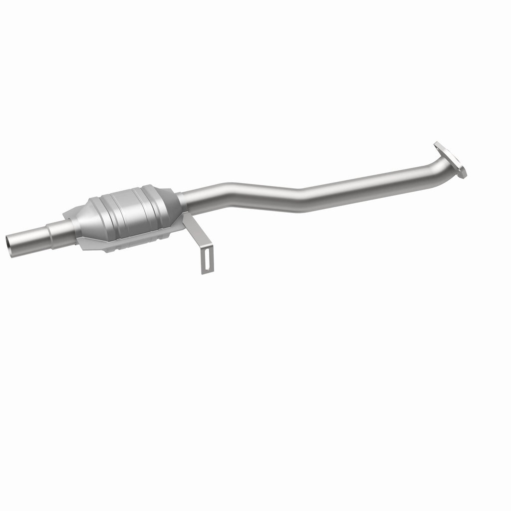 MagnaFlow Exhaust Products 23144 Standard Grade Direct-Fit Catalytic Converter for Select INFINITI Q45