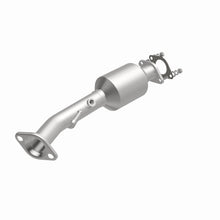 Load image into Gallery viewer, MagnaFlow Exhaust Products 557690 California CARB Direct-Fit Catalytic Converter for Select Nissan NV200
