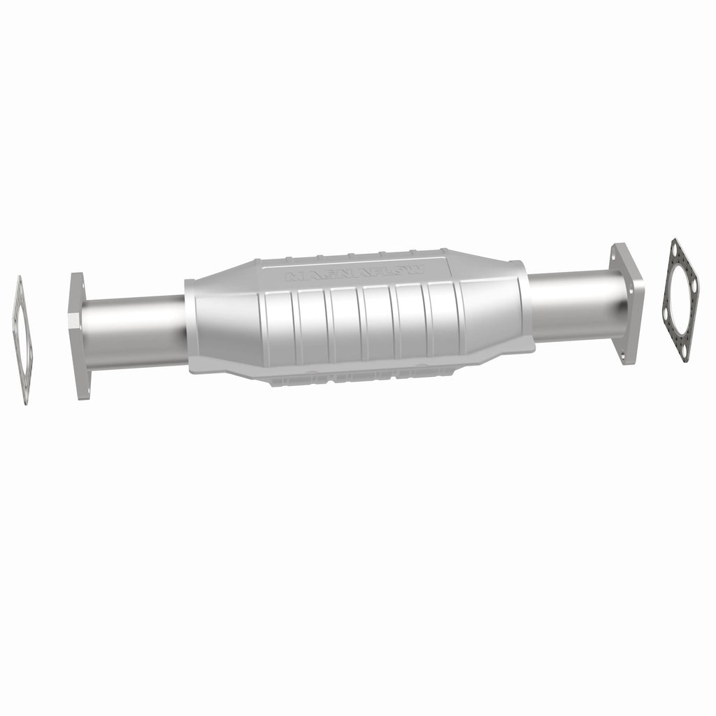 MagnaFlow Exhaust Products 3391657 California CARB Direct-Fit Catalytic Converter for Select Isuzu Pickup, Isuzu Rodeo, Isuzu Trooper