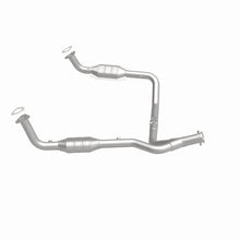 Load image into Gallery viewer, MagnaFlow Exhaust Products 93694 HM Grade Direct-Fit Catalytic Converter for Select Land Rover Range Rover