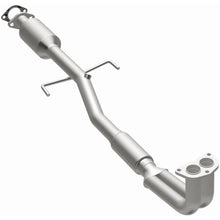 Load image into Gallery viewer, MagnaFlow Exhaust Products 21-374 OEM Grade Direct-Fit Catalytic Converter for Select Mitsubishi Eclipse, Mitsubishi Galant