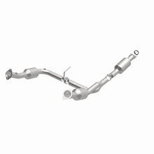 Load image into Gallery viewer, MagnaFlow Exhaust Products 5481108 California CARB Direct-Fit Catalytic Converter for Select Ford Explorer, Mercury Mountaineer