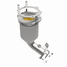 Load image into Gallery viewer, MagnaFlow Exhaust Products 5481275 California CARB Direct-Fit Catalytic Converter for Select Nissan Murano, Nissan Quest