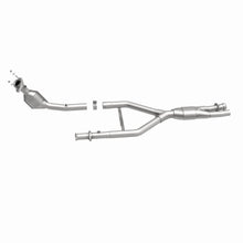 Load image into Gallery viewer, MagnaFlow Exhaust Products 23187 HM Grade Direct-Fit Catalytic Converter for Select Lincoln Mark VIII
