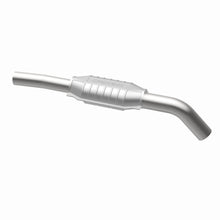 Load image into Gallery viewer, MagnaFlow Exhaust Products 3391290 California CARB Direct-Fit Catalytic Converter for Select Dodge B150, Dodge B250, Dodge B350