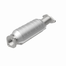 Load image into Gallery viewer, MagnaFlow Exhaust Products 23010 HM Grade Direct-Fit Catalytic Converter for Select Hyundai Azera, Hyundai Sonata