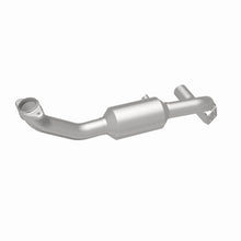 Load image into Gallery viewer, MagnaFlow Exhaust Products 4451166 California CARB Direct-Fit Catalytic Converter for Select Lincoln Navigator