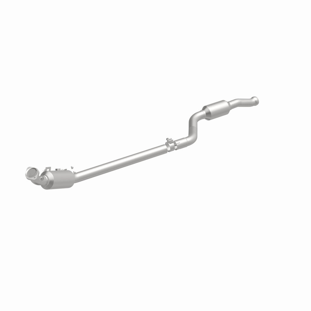 MagnaFlow Exhaust Products 21-447 OEM Grade Direct-Fit Catalytic Converter for Select Mercedes-Benz C300, Mercedes-Benz E350, Mercedes-Benz E400, Mercedes-Benz GLK350