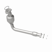 Load image into Gallery viewer, MagnaFlow Exhaust Products 5411907 California CARB Direct-Fit Catalytic Converter for Select Chevrolet Malibu, Pontiac G6, Saturn Aura