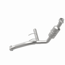 Load image into Gallery viewer, MagnaFlow Exhaust Products 52418 OEM Grade Direct-Fit Catalytic Converter for Select Ford Expedition, Ford F-150, Lincoln Navigator