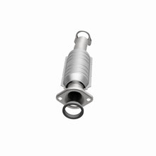 Load image into Gallery viewer, MagnaFlow Exhaust Products 49030 OEM Grade Direct-Fit Catalytic Converter for Select Toyota Sienna