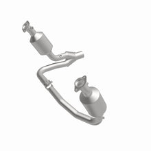 Load image into Gallery viewer, MagnaFlow Exhaust Products 4551026 California CARB Direct-Fit Catalytic Converter for Select Dodge Dakota