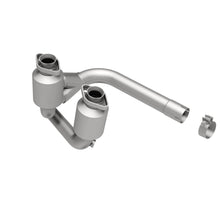 Load image into Gallery viewer, MagnaFlow Exhaust Products 49386 OEM Grade Direct-Fit Catalytic Converter for Select Jeep Wrangler