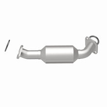 Load image into Gallery viewer, MagnaFlow Exhaust Products 5461885 California CARB Direct-Fit Catalytic Converter for Select Cadillac CTS