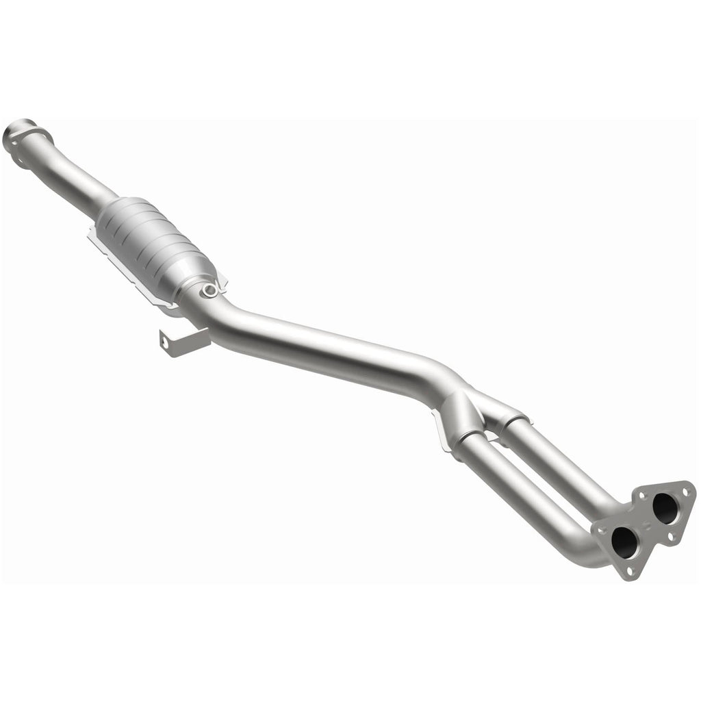MagnaFlow Exhaust Products 93684 Standard Grade Direct-Fit Catalytic Converter for Select BMW 850CSi, BMW 850Ci, BMW 850i
