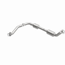 Load image into Gallery viewer, MagnaFlow Exhaust Products 5582629 California CARB Direct-Fit Catalytic Converter for Select Toyota Tundra