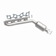 Load image into Gallery viewer, MagnaFlow Exhaust Products 5582323 California CARB Manifold Catalytic Converter for Select Lexus GX470, Toyota 4Runner