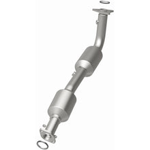 Load image into Gallery viewer, MagnaFlow Exhaust Products 5582626 California CARB Direct-Fit Catalytic Converter for Select Toyota Sequoia, Toyota Tundra