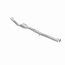 Load image into Gallery viewer, MagnaFlow Exhaust Products 5571448 California CARB Direct-Fit Catalytic Converter for Select Saab 9-2X, Subaru Forester, Subaru Impreza, Subaru Legacy, Subaru Outback