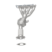 Load image into Gallery viewer, MagnaFlow Exhaust Products 5531552 California CARB Manifold Catalytic Converter for Select Ford Fiesta