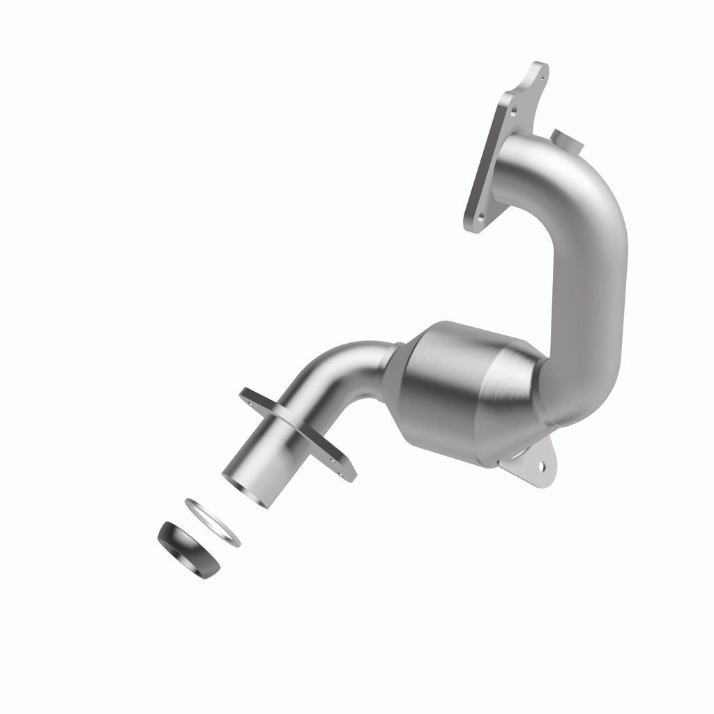 MagnaFlow Exhaust Products 52438 OEM Grade Direct-Fit Catalytic Converter for Select Nissan Juke, Nissan Sentra