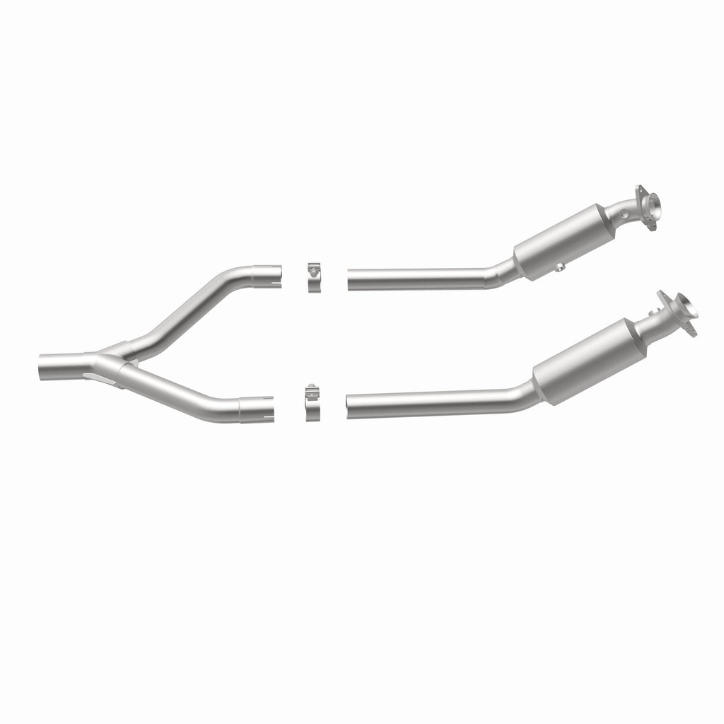 MagnaFlow Exhaust Products 49533 OEM Grade Direct-Fit Catalytic Converter for Select Ford Mustang