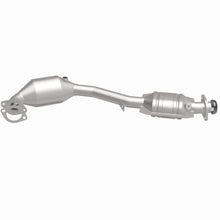 Load image into Gallery viewer, MagnaFlow Exhaust Products 5481622 California CARB Direct-Fit Catalytic Converter for Select Subaru Outback