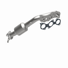 Load image into Gallery viewer, MagnaFlow Exhaust Products 5481341 California CARB Manifold Catalytic Converter for Select Toyota 4Runner, Toyota FJ Cruiser, Toyota Tacoma, Toyota Tundra