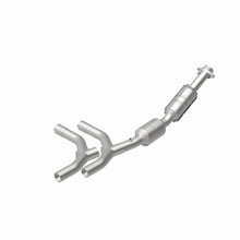 Load image into Gallery viewer, MagnaFlow Exhaust Products 24308 HM Grade Direct-Fit Catalytic Converter for Select Ford E-150, Ford E-150 Club Wagon, Ford E-250