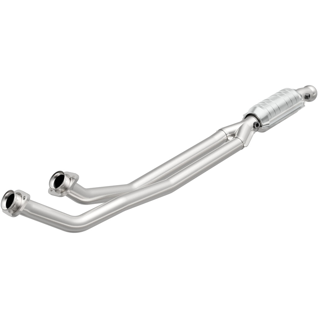 MagnaFlow Exhaust Products 23954 HM Grade Direct-Fit Catalytic Converter for Select Volvo 960, Volvo S90, Volvo V90
