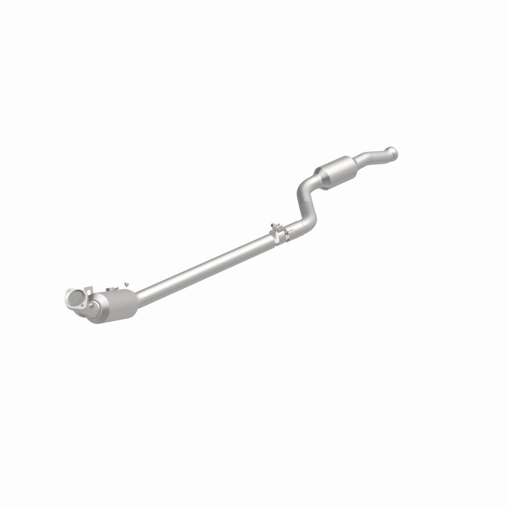 MagnaFlow Exhaust Products 21-447 OEM Grade Direct-Fit Catalytic Converter for Select Mercedes-Benz C300, Mercedes-Benz E350, Mercedes-Benz E400, Mercedes-Benz GLK350