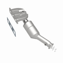 Load image into Gallery viewer, MagnaFlow Exhaust Products 49773 OEM Grade Manifold Catalytic Converter for Select BMW 525i, BMW 530i, BMW X5