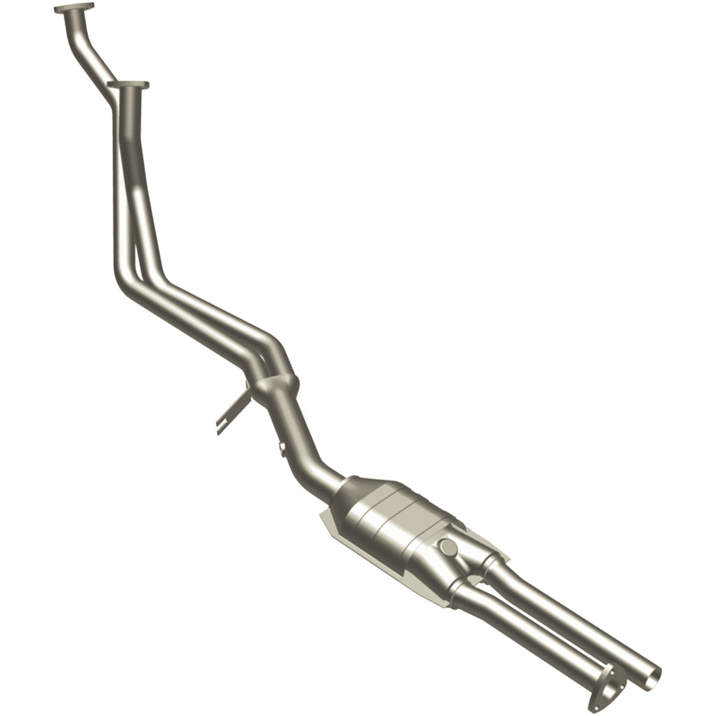 MagnaFlow Exhaust Products 23556 Standard Grade Direct-Fit Catalytic Converter for Select BMW 535i, BMW 635CSi