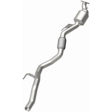 Load image into Gallery viewer, MagnaFlow Exhaust Products 5551370 California CARB Direct-Fit Catalytic Converter for Select Porsche Cayenne