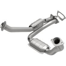 Load image into Gallery viewer, MagnaFlow Exhaust Products 441120 California CARB Direct-Fit Catalytic Converter for Select Ford Ranger, Mazda B3000