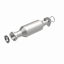 Load image into Gallery viewer, MagnaFlow Exhaust Products 4481645 California CARB Direct-Fit Catalytic Converter for Select Honda Odyssey
