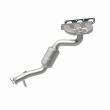 Load image into Gallery viewer, MagnaFlow Exhaust Products 5551995 California CARB Manifold Catalytic Converter for Select BMW X3
