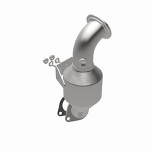 Load image into Gallery viewer, MagnaFlow Exhaust Products 51738 OEM Grade Direct-Fit Catalytic Converter for Select Ford Edge, Ford Explorer, Ford Special Service Police Sedan, Ford Taurus, Lincoln MKT