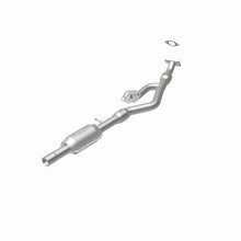 Load image into Gallery viewer, MagnaFlow Exhaust Products 23859 HM Grade Direct-Fit Catalytic Converter for Select Hyundai Santa Fe