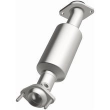 Load image into Gallery viewer, MagnaFlow Exhaust Products 5411042 California CARB Direct-Fit Catalytic Converter for Select Ford Five Hundred, Ford Freestyle, Mercury Montego