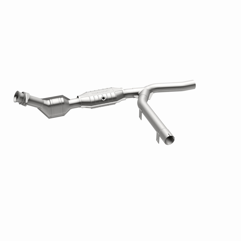 MagnaFlow Exhaust Products 447146 California CARB Direct-Fit Catalytic Converter for Select Ford F-150