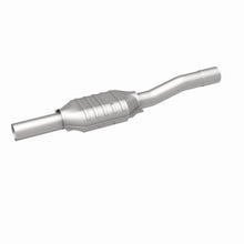 Load image into Gallery viewer, MagnaFlow Exhaust Products 51698 OEM Grade Direct-Fit Catalytic Converter for Select Jeep Grand Cherokee