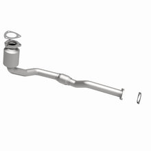 Load image into Gallery viewer, MagnaFlow Exhaust Products 24323 HM Grade Direct-Fit Catalytic Converter for Select Saturn Vue