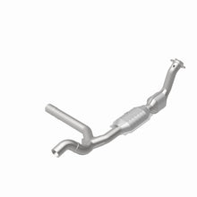 Load image into Gallery viewer, MagnaFlow Exhaust Products 447114 California CARB Direct-Fit Catalytic Converter for Select Ford Expedition