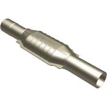 Load image into Gallery viewer, MagnaFlow Exhaust Products 93488 Standard Grade Direct-Fit Catalytic Converter for Select Chevrolet Blazer, Chevrolet C1500 Suburban, Chevrolet C2500 Suburban, Chevrolet K1500 Suburban, Chevrolet K2500 Suburban, GMC C1500 Suburban, GMC C2500 Suburban,