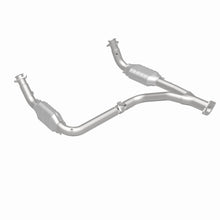 Load image into Gallery viewer, MagnaFlow Exhaust Products 93603 HM Grade Direct-Fit Catalytic Converter for Select Chevrolet C1500 Suburban, Chevrolet K1500 Suburban, Chevrolet Tahoe, GMC Yukon