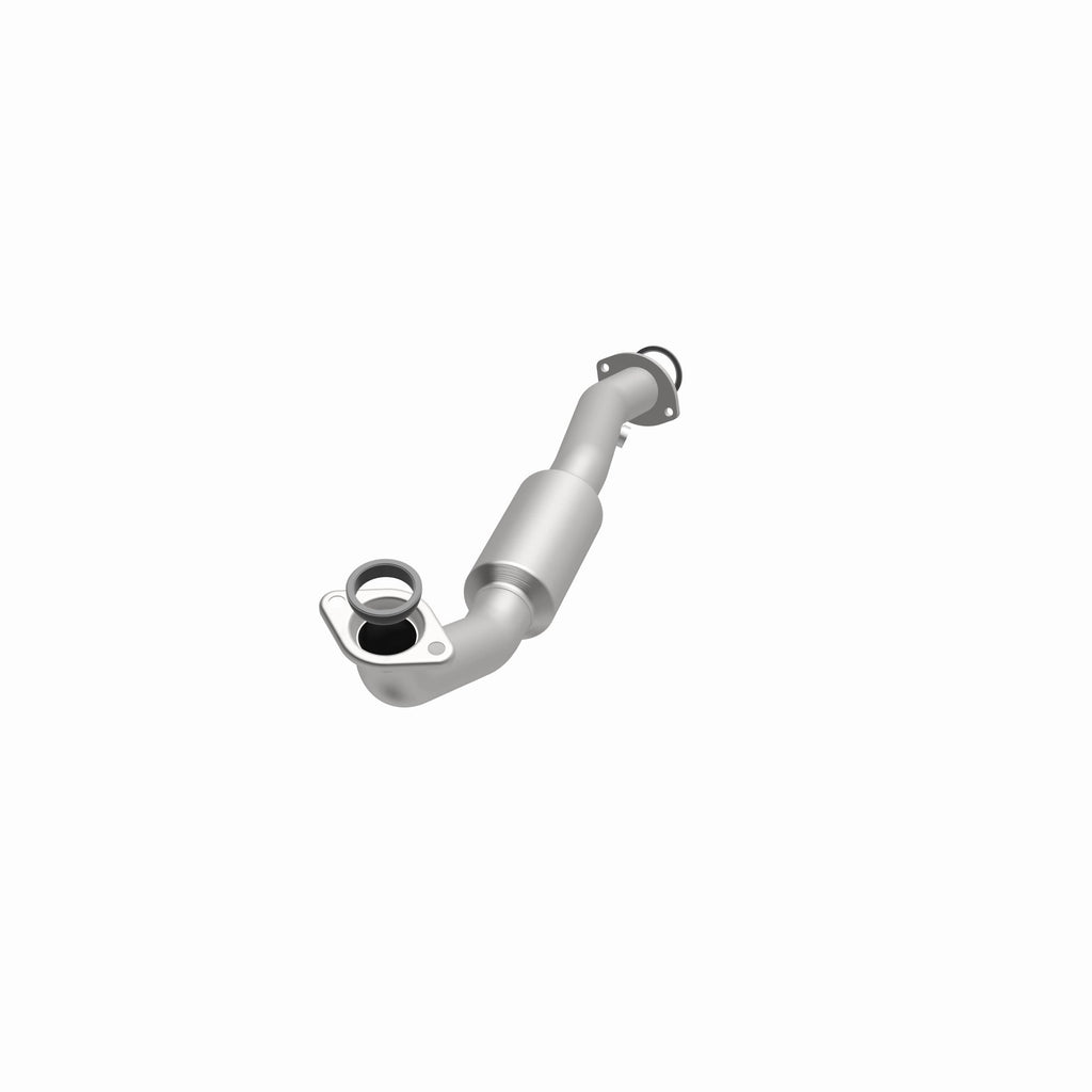 MagnaFlow Exhaust Products 52206 OEM Grade Direct-Fit Catalytic Converter for Select Toyota Highlander